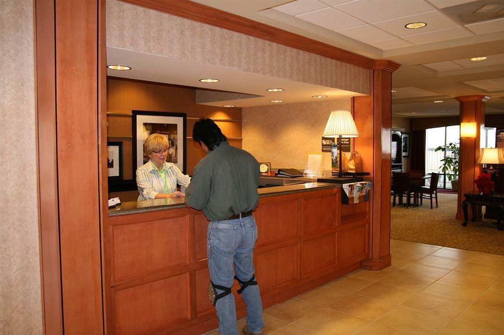 Hotel Hampton