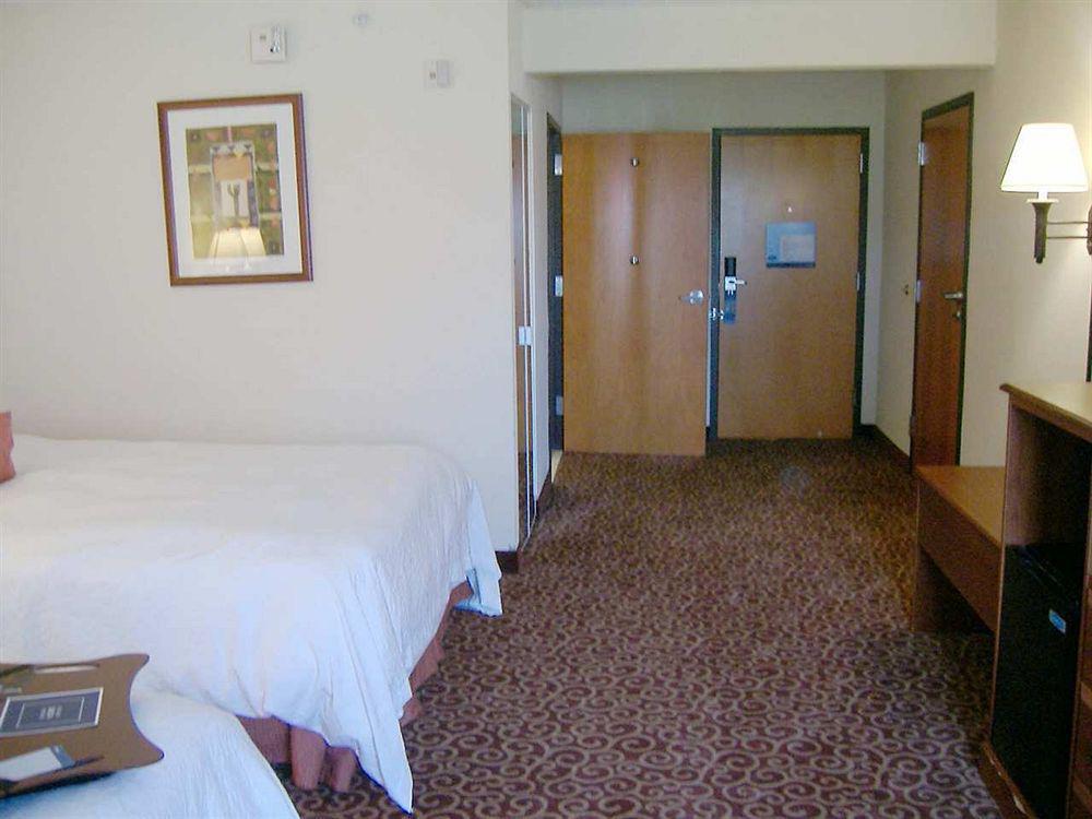 Hotel Hampton