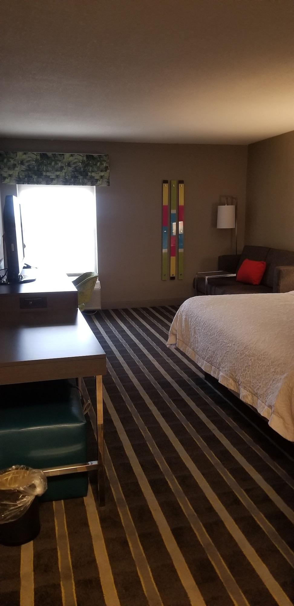 Hampton Hotel 4*