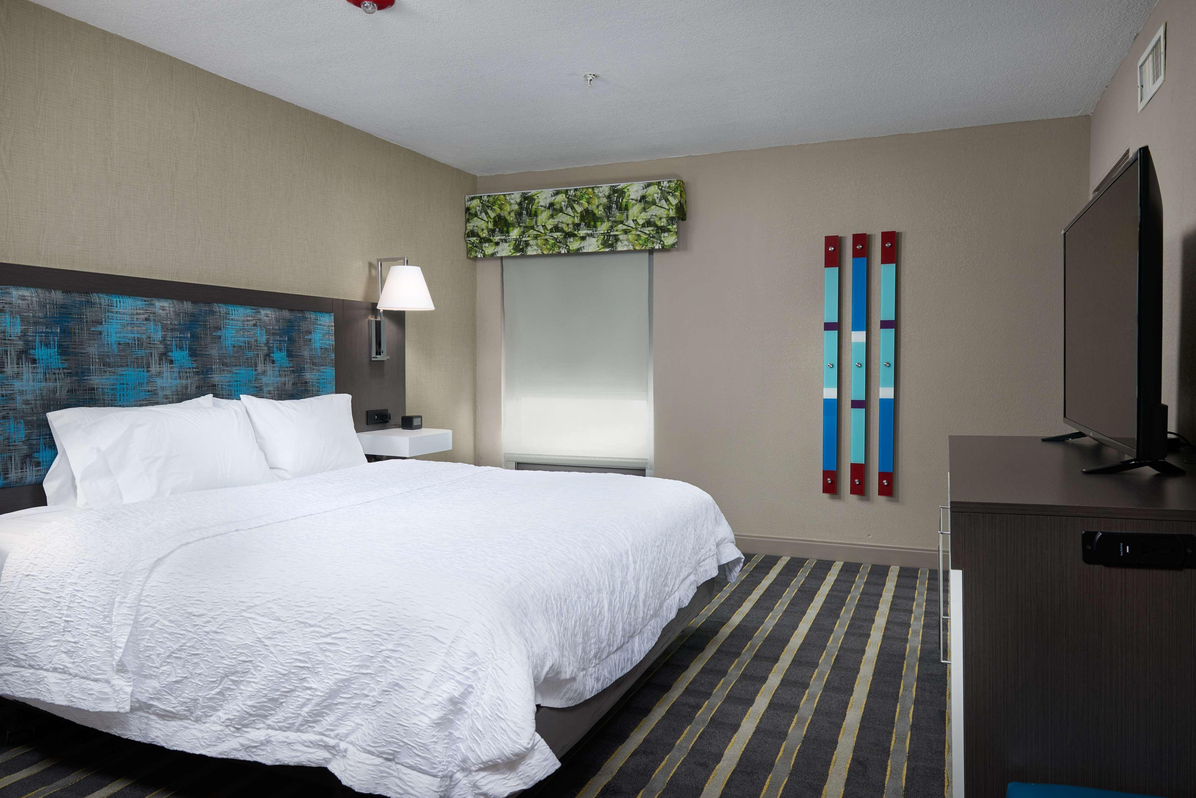Hampton Hotel 4*