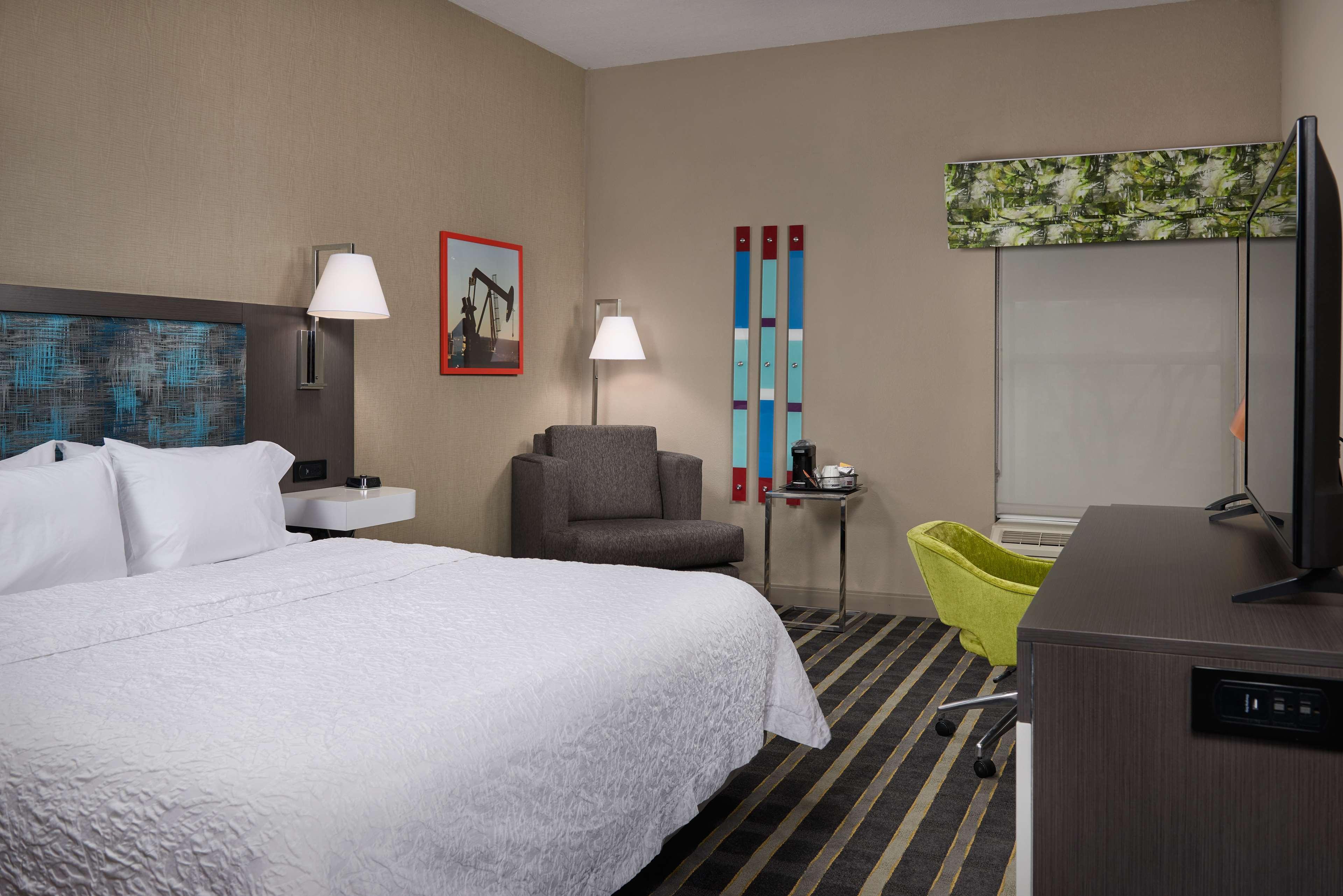 Hotel Hampton 4*