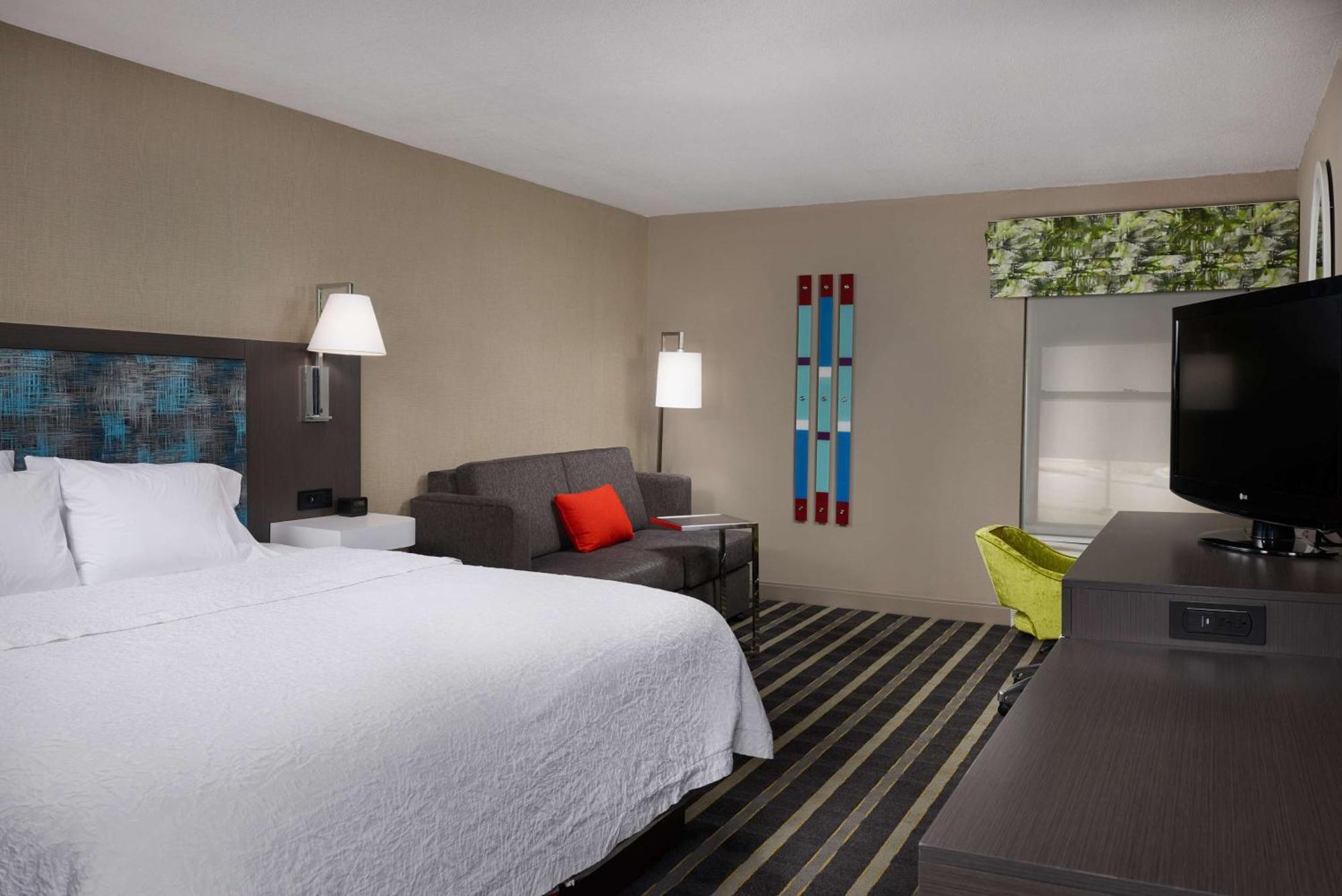 Hampton Hotel