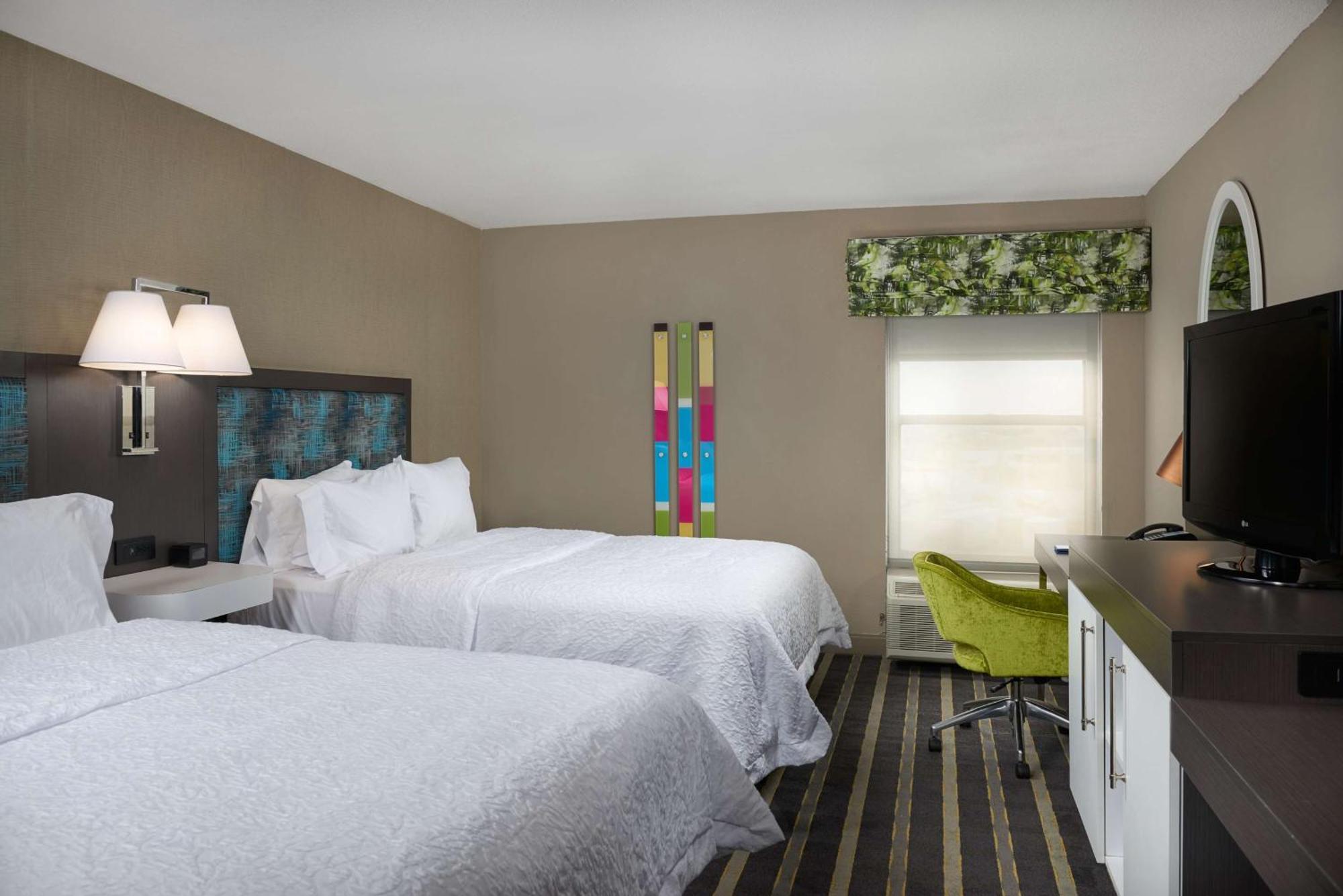 Hotel Hampton 4*