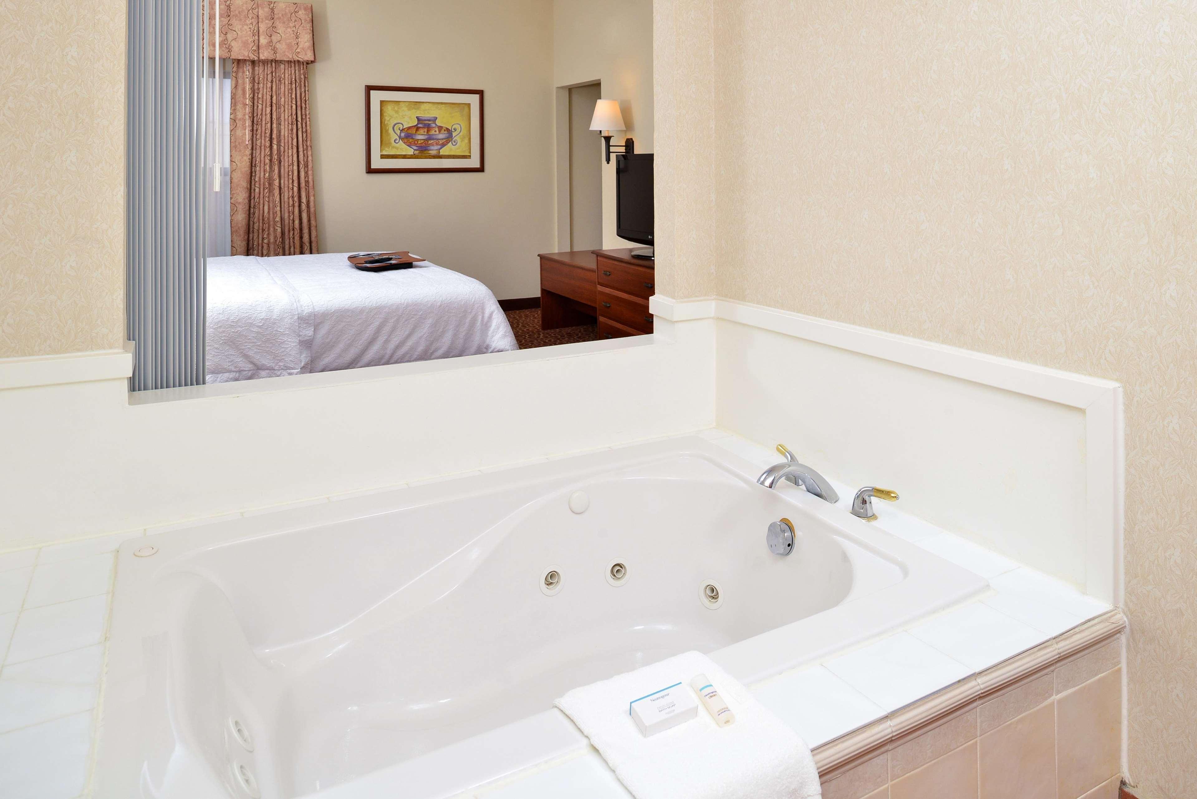 Hampton Hotel